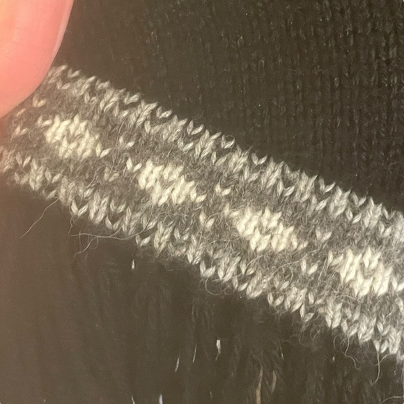 The Alpaca Connection Sweater Women Size Small Black Wool Hooded Fringe - Picture 5 of 8